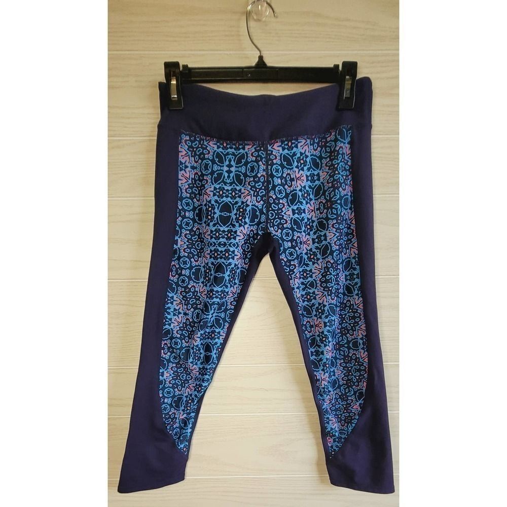 Fabletics Sydney Salar Capri Cropped Leggings Mosaic Size Small Squat Proof